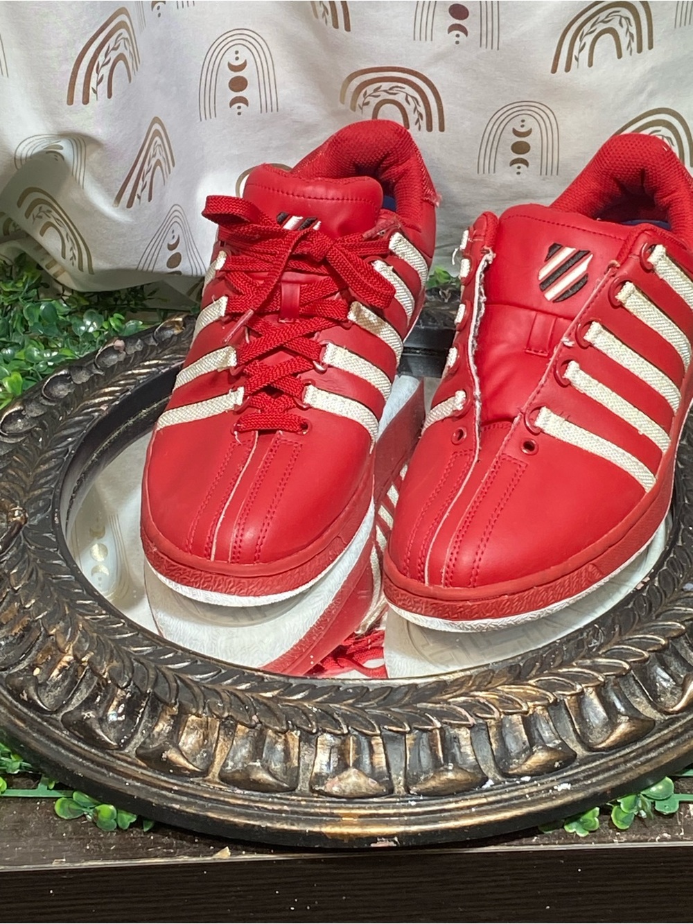 K-Swiss Kids Red Sneakers with Cream Stripes